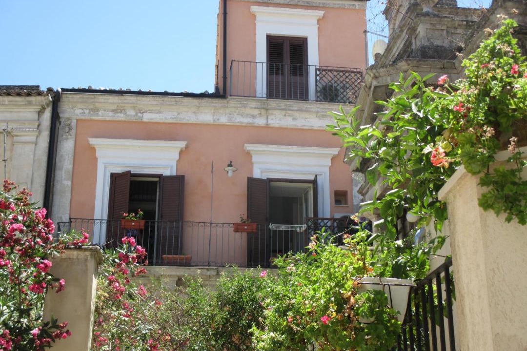 Photo of Buildings in Casa Papa