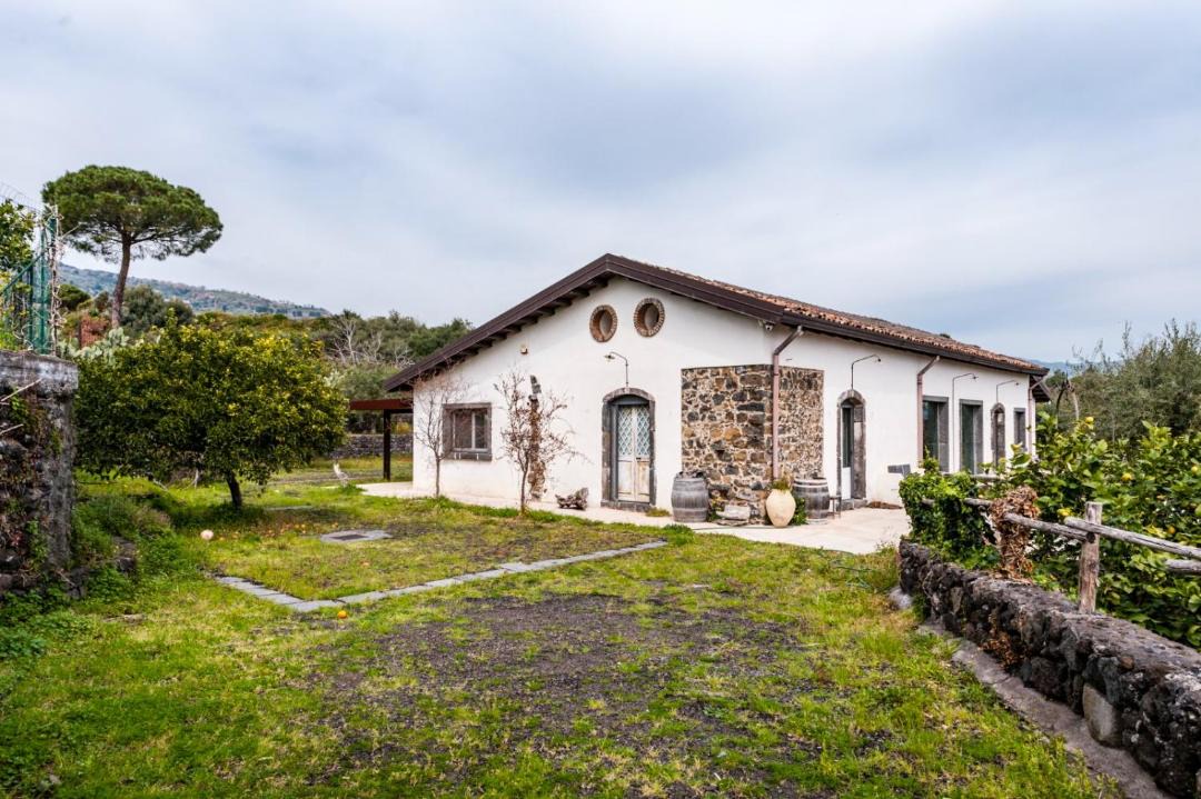 Photo of Buildings in Mascali