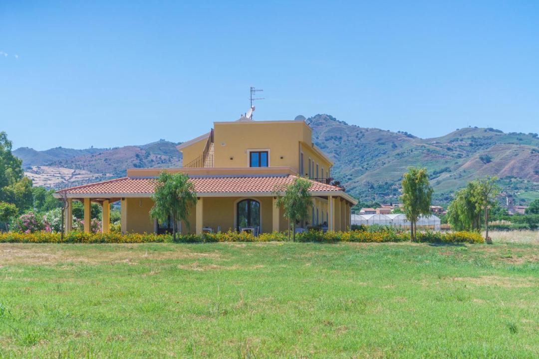 Photo of Others in Calatabiano