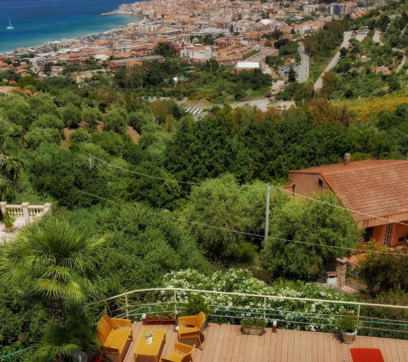 Photo of Others in Cefalu