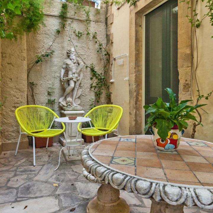 Photo of Patio Balcony in Ortigia