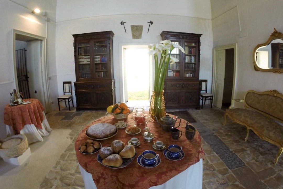 Photo of Others in Acate