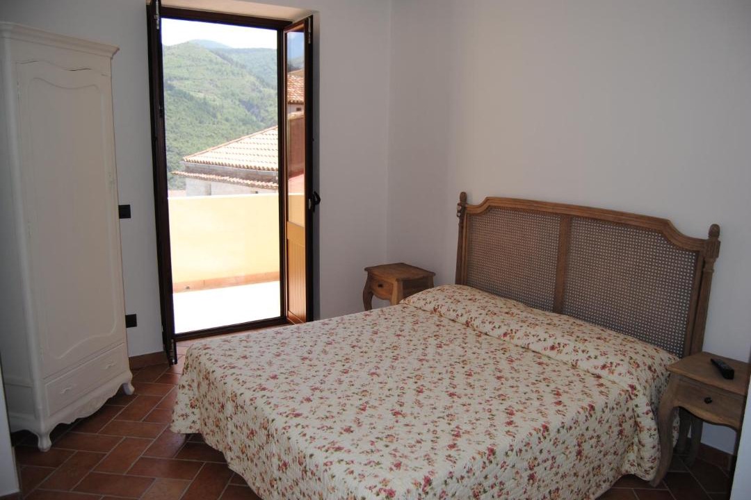 Photo of Others in Tortora