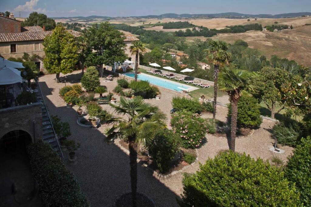 Photo of Others in San Giovanni d'Asso