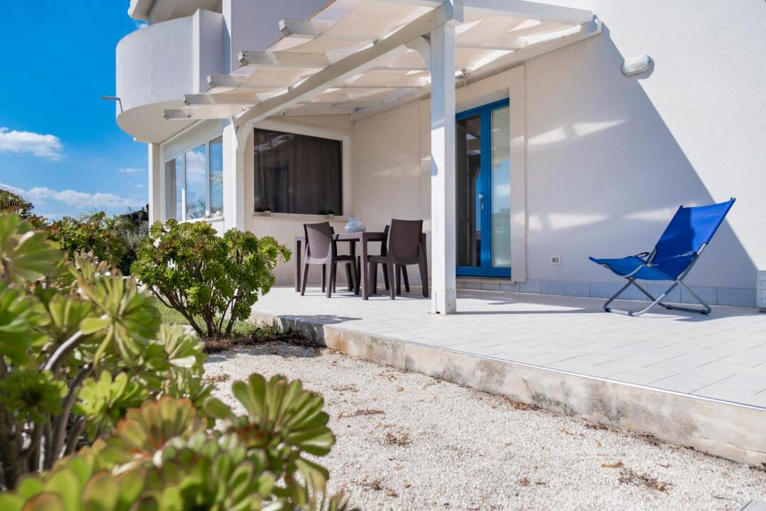 Photo of Others in Noto