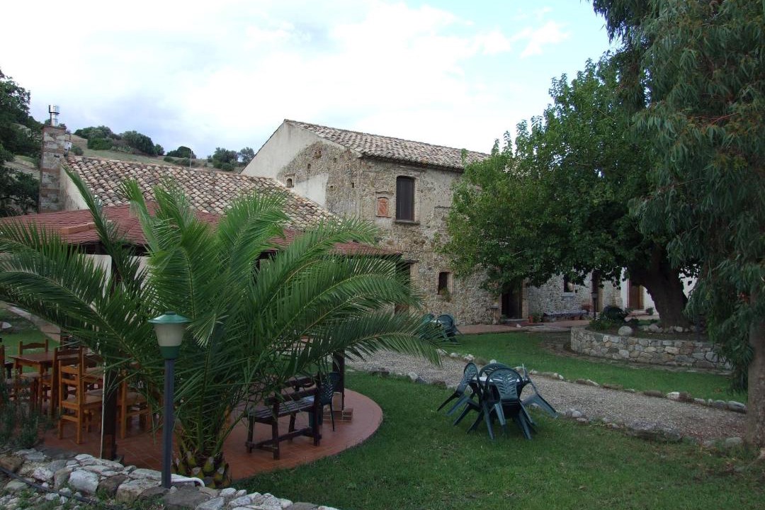 Photo of Buildings in Cimina