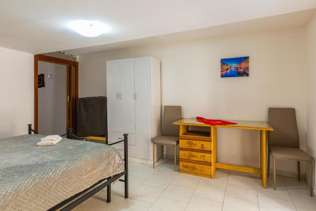 Photo of Bedroom in Naples City Centre