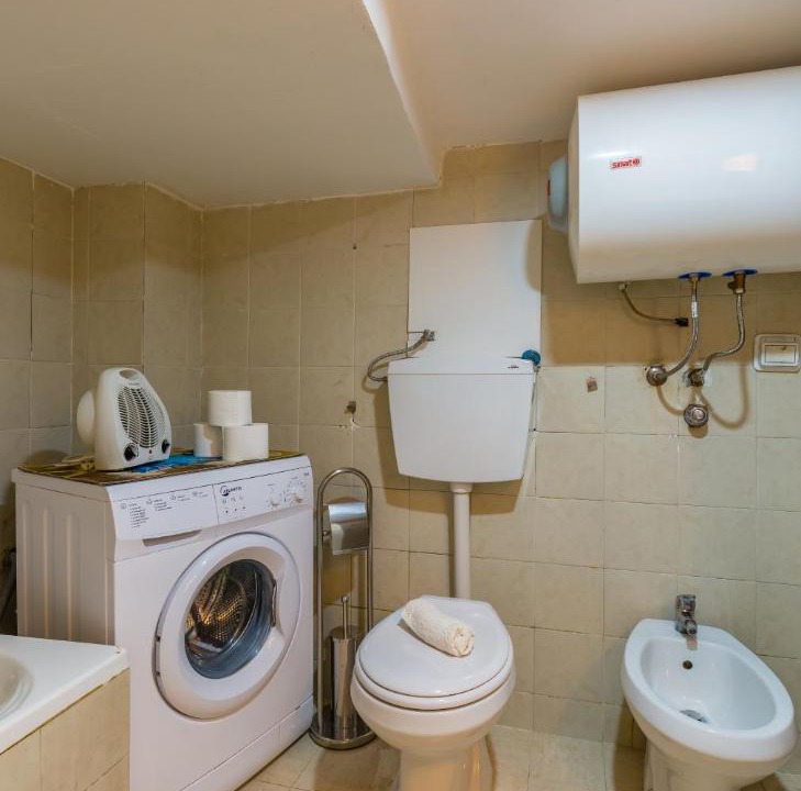 Photo of Bathroom in Naples City Centre