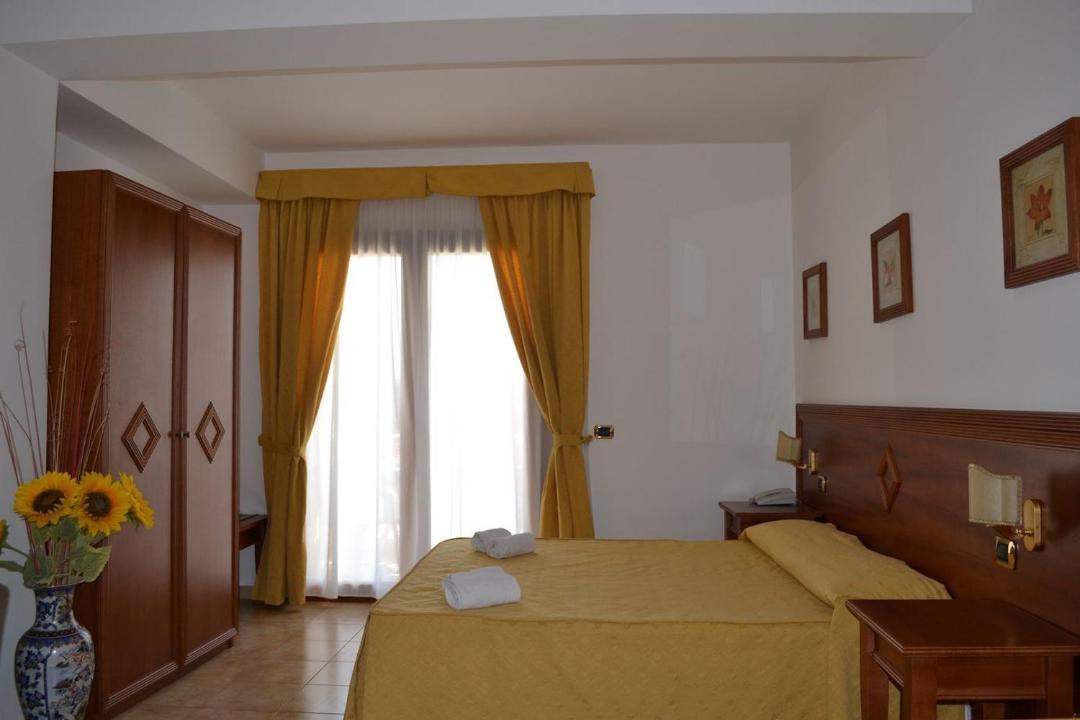 Photo of Others in Le Castella