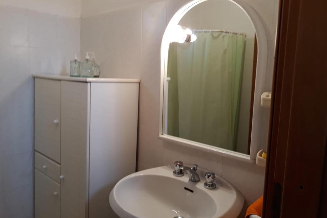 Photo of Bathroom in Kamma