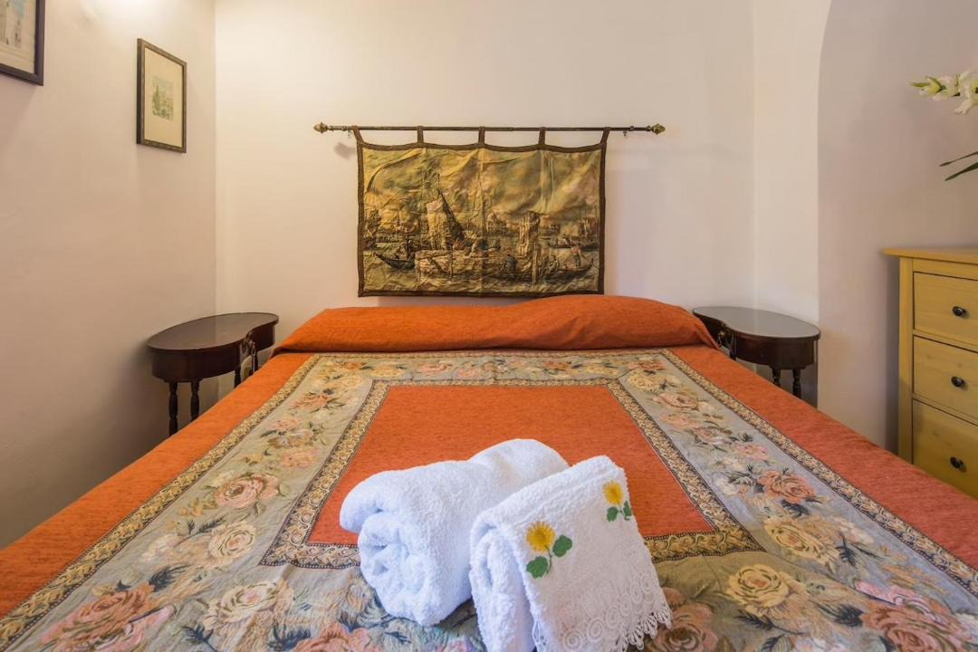 Photo of Bedroom in Battipaglia