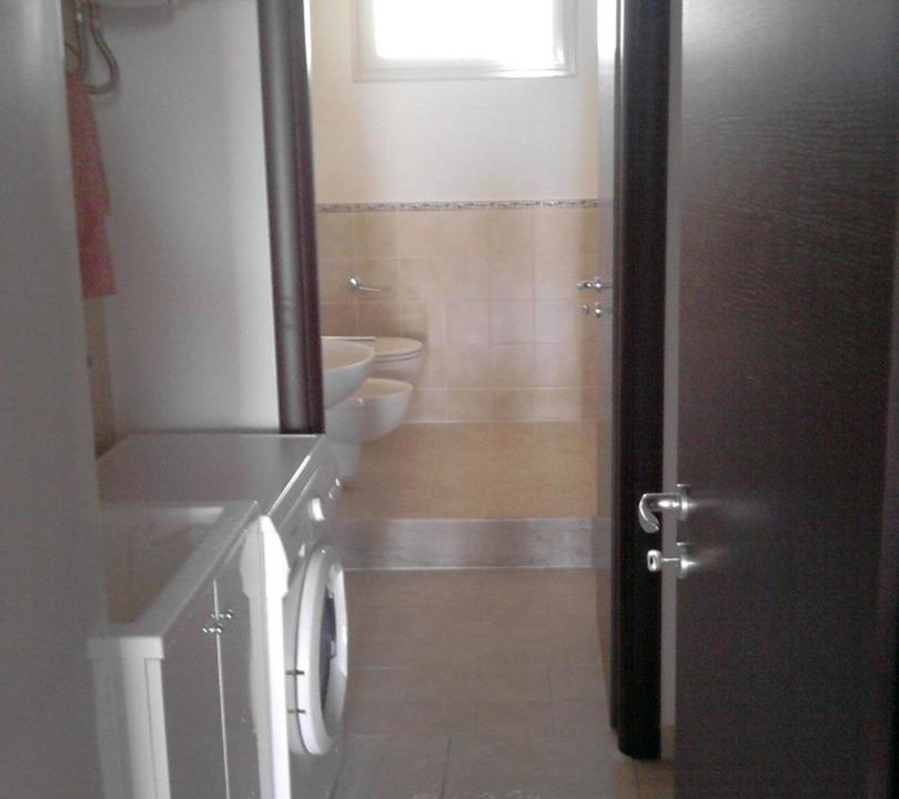 Photo of Bathroom in Avola