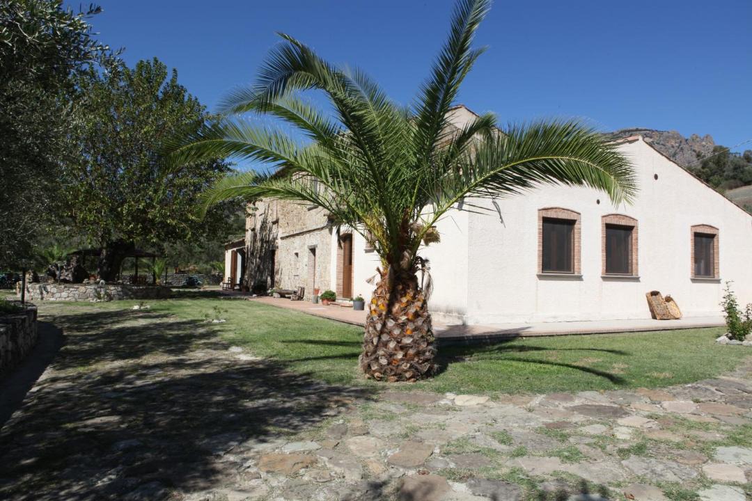 Photo of Buildings in Cimina