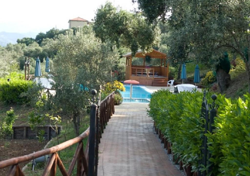 Photo of Others in Stella Cilento