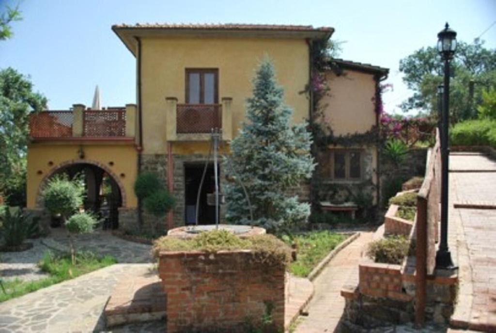 Photo of Others in Stella Cilento