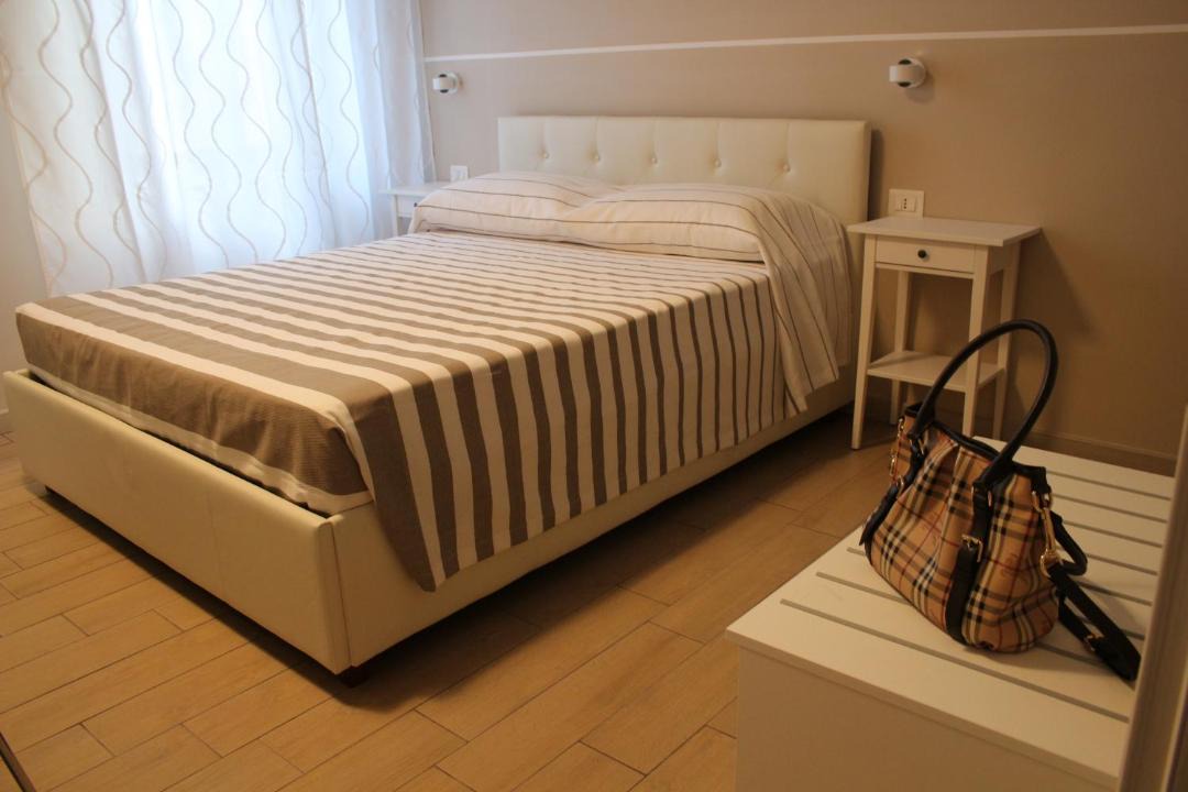 Photo of Bedroom in Corigliano Calabro