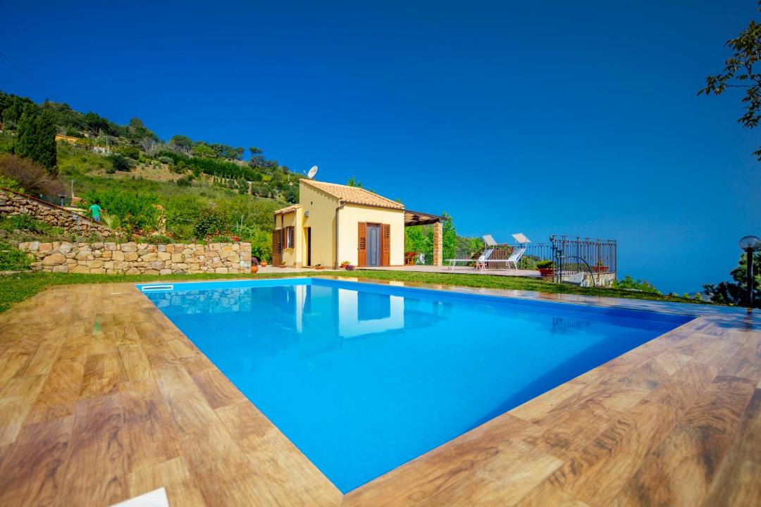 Photo of Others in Cefalu