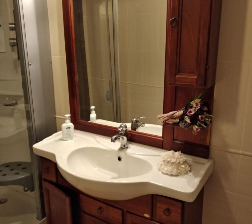 Photo of Bathroom in Torre Archirafi