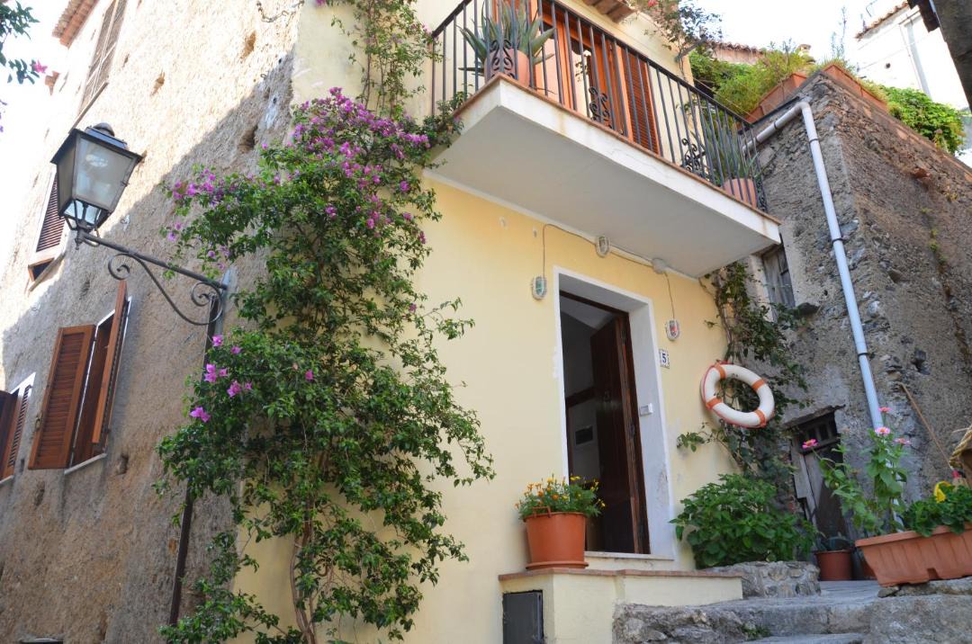 Photo of Buildings in San Nicola Arcella