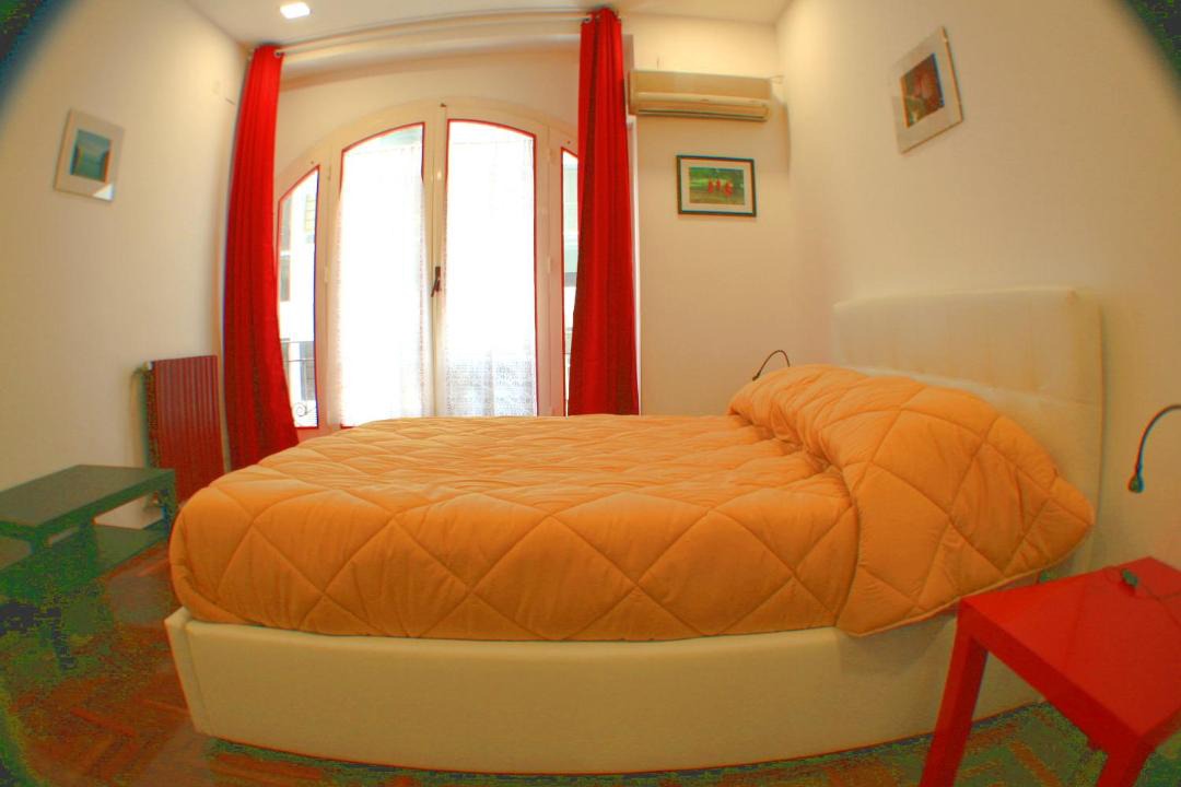 Photo of Others in Ruggero Settimo