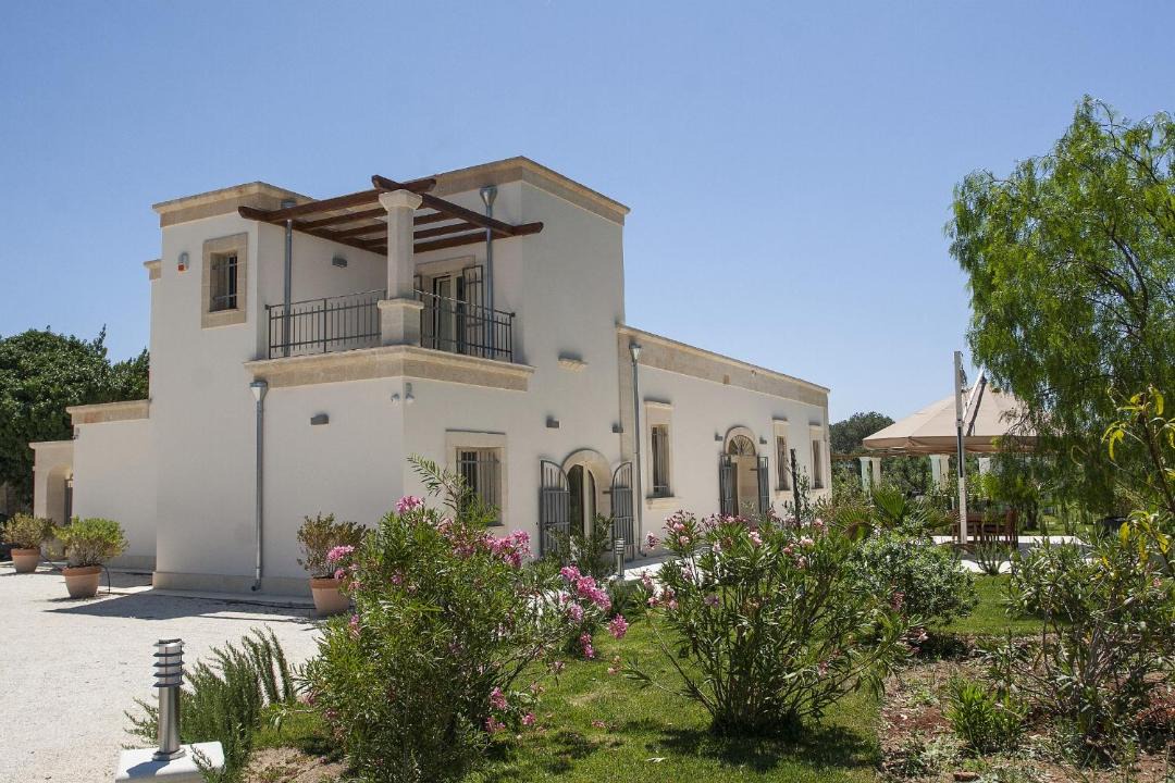 Photo of Buildings in Oria