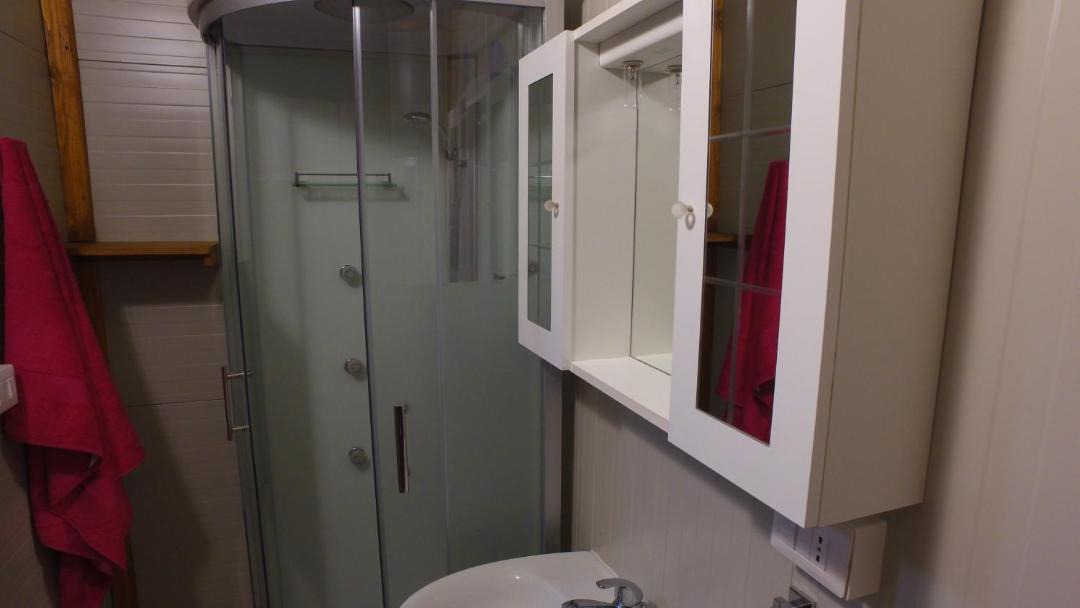 Photo of Bathroom in Picanello-Ognina-Barriera-Canalicchio