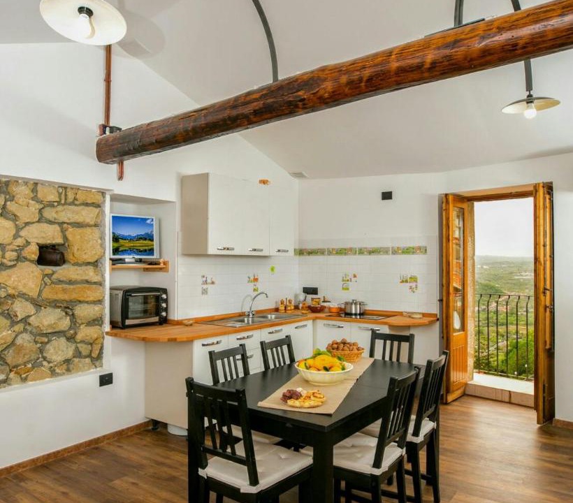 Photo of Kitchen in Motta Camastra