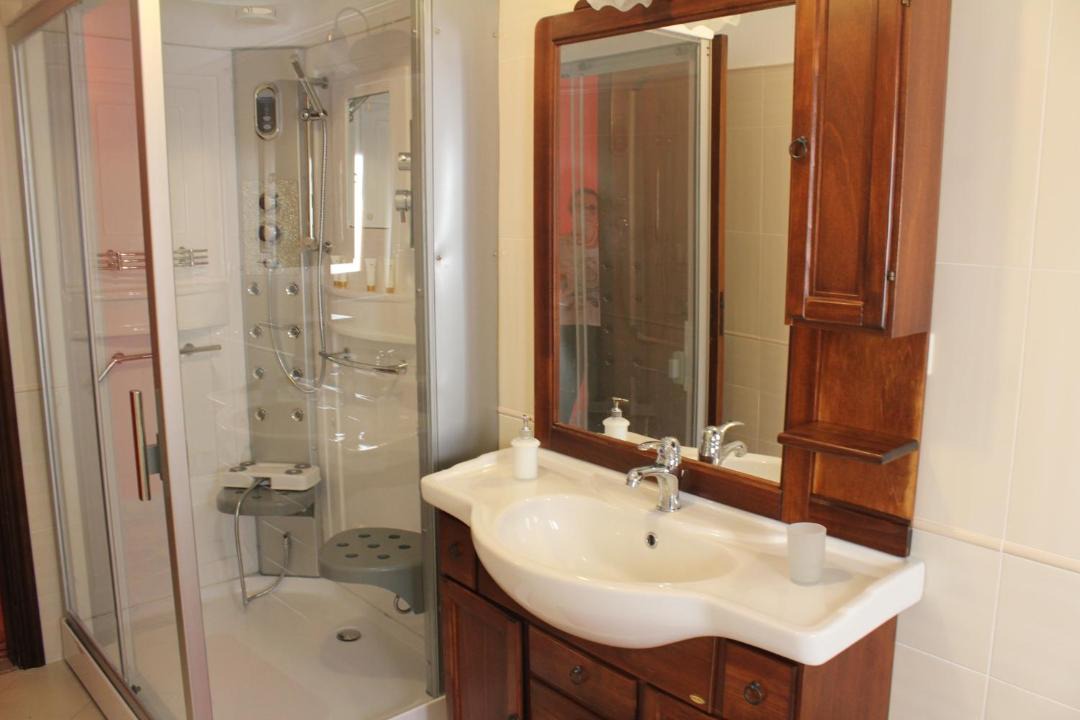 Photo of Bathroom in Torre Archirafi