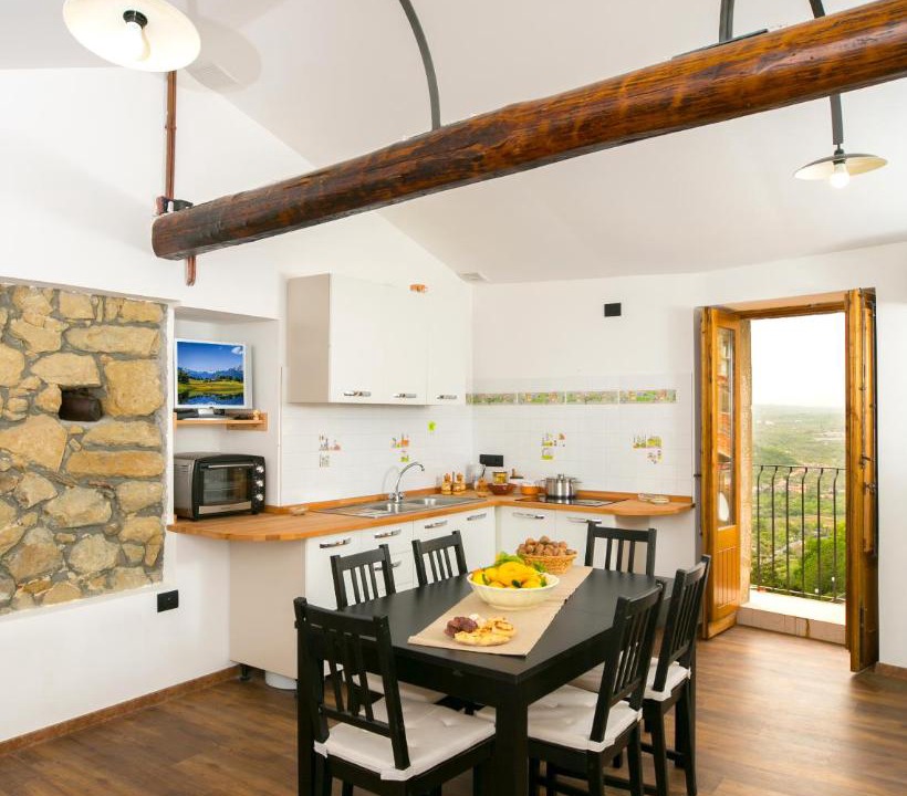 Photo of Kitchen in Motta Camastra