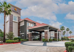 La Quinta by Wyndham Tomball in Tomball