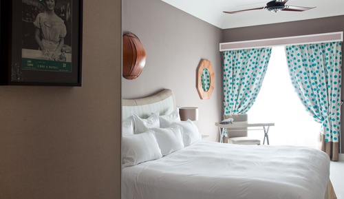 Suite, Sea View