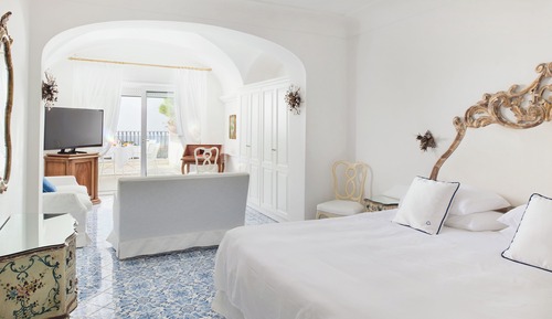 Suite, Sea View