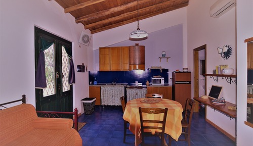 Family Villa, 2 Bedrooms, Kitchenette, Garden View