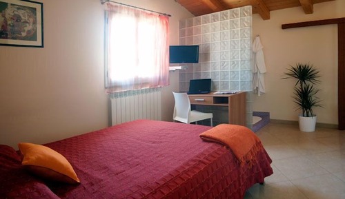 Basic Double Room, 1 Double Bed