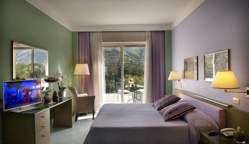 Superior Room, Terrace, Mountain View
