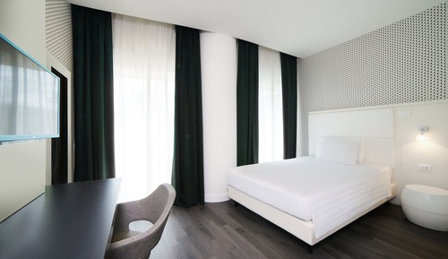 Standard Room, 1 Double Bed, Accessible, Balcony