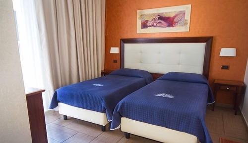 Classic Double or Twin Room, Accessible