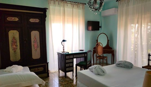 Superior Apartment, 1 Bedroom, Sea View, Beachfront