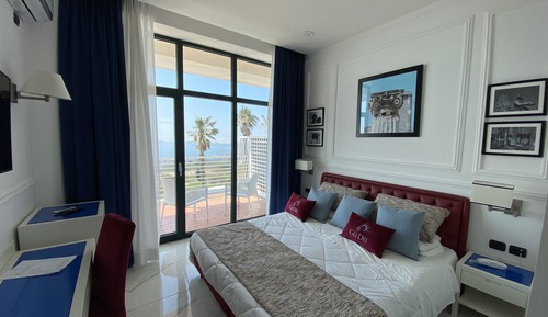 Standard Double Room Single Use, Sea View
