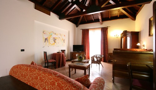 Panoramic Suite