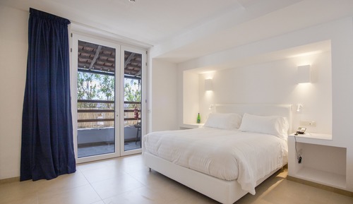 Premium Double Room, Patio, Pool View
