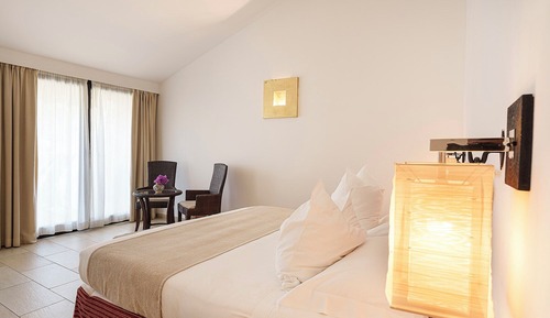 Premium Triple Room