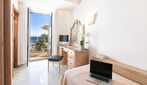 Single Room, Partial Sea View