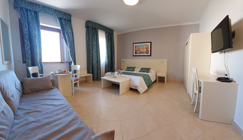 Superior Triple Room