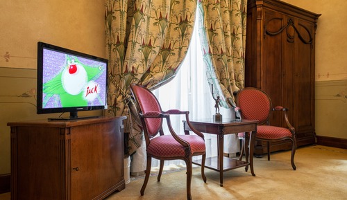 Deluxe Single Room