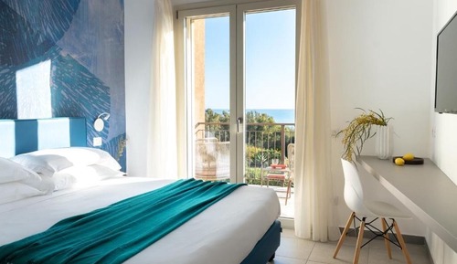 Comfort Room, Sea View