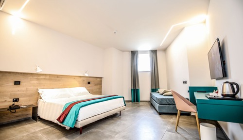 Executive Room, Multiple Beds, Non Smoking, Annex Building