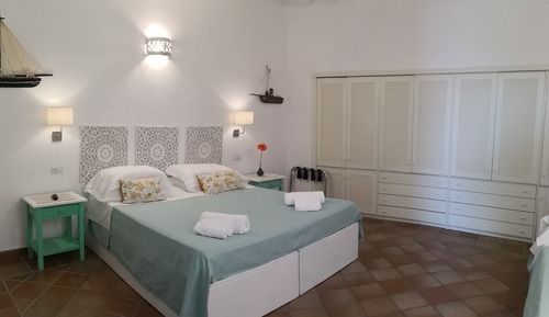 Quadruple Room, Annex Building