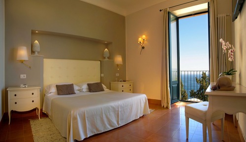 Classic Room, 1 Double or 2 Twin Beds, Sea Facing