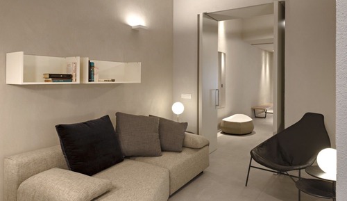 Suite, Annex Building (Rock, 50 meters away)